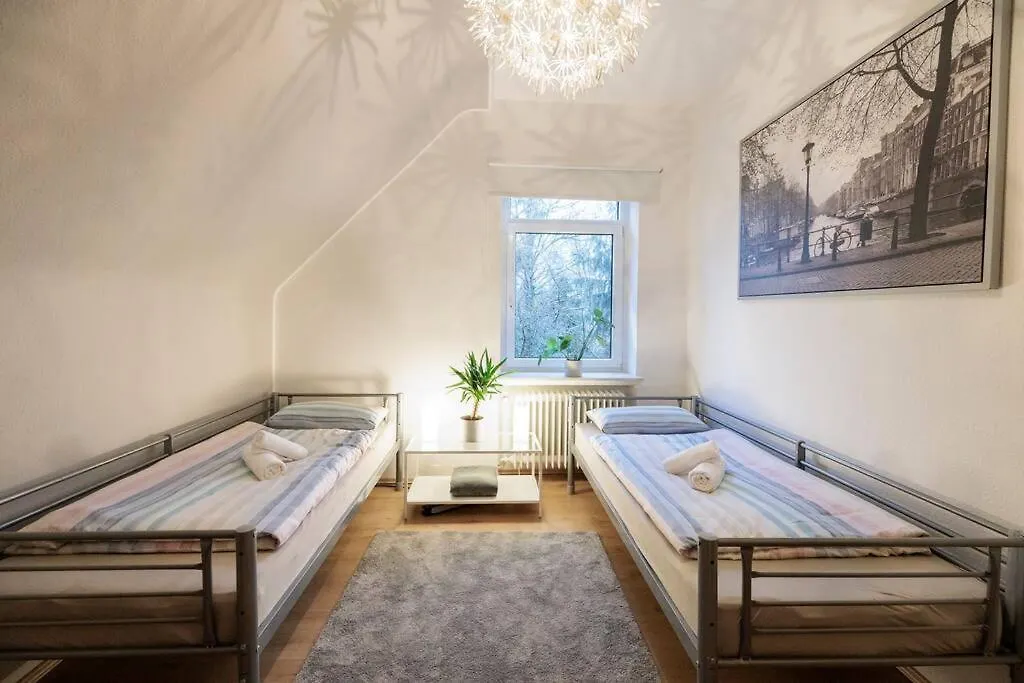 Stilvoll&Ruhig Wohnen Am Wasser Hannover Apartment